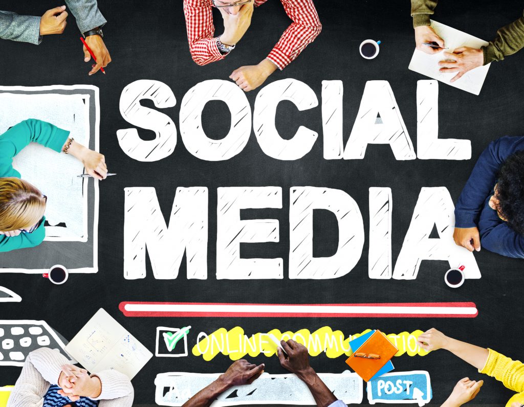 Social Media marketing SMM Network Web Online Internet Concept