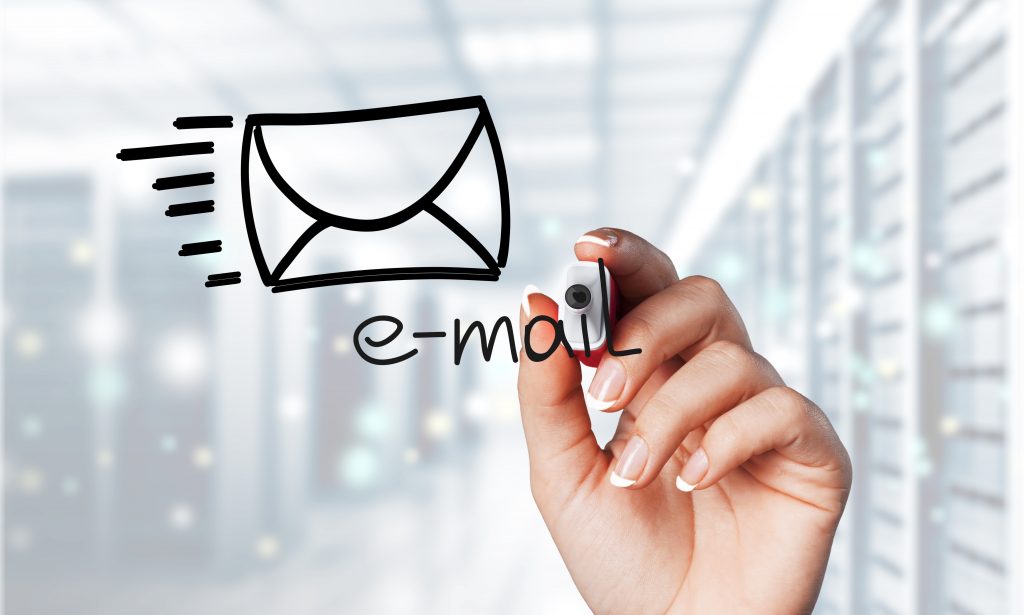 email e-mail